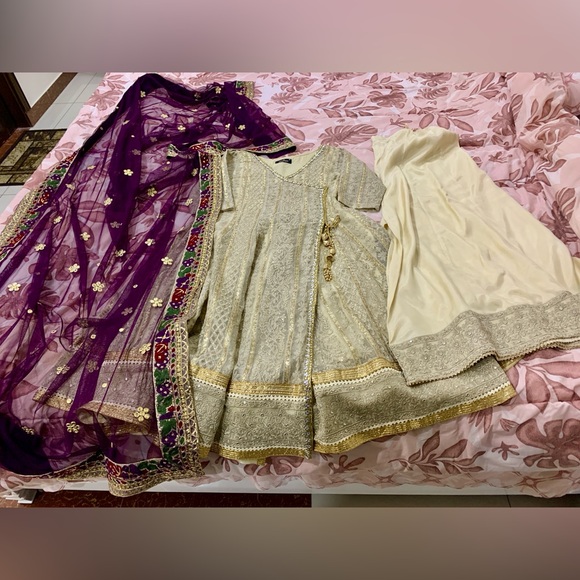 ASIM JOFA  Cream and Purple Embellished Dress - Picture 12 of 17